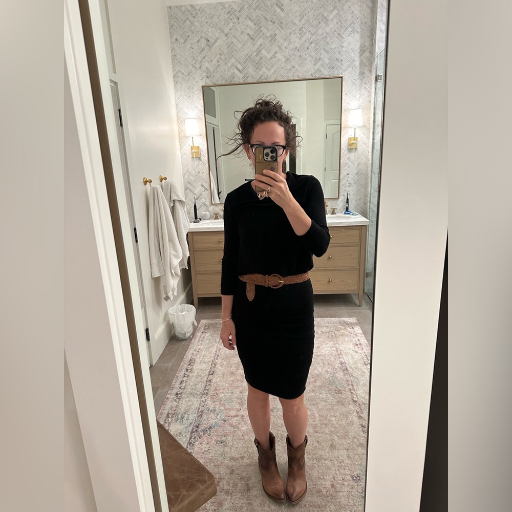 Sundry Black Knee-Length Sheath Dress